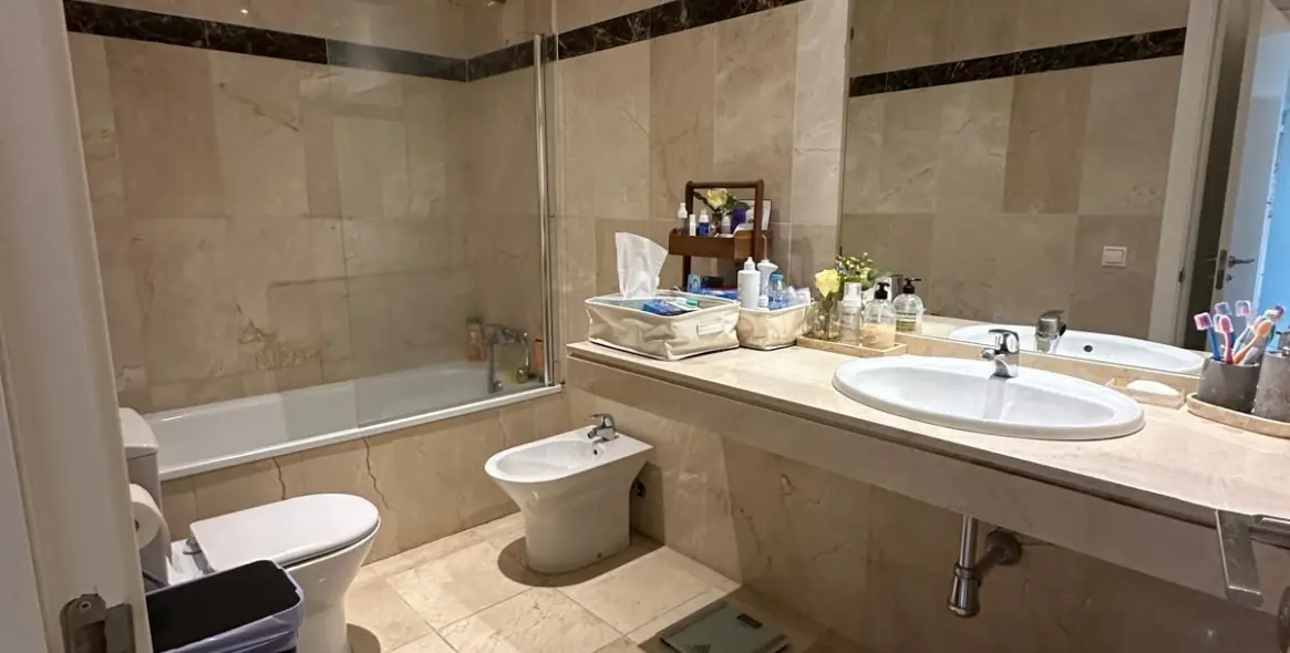 Продажа апартаментов на первом этаже в Estepona (район Estepona) 6