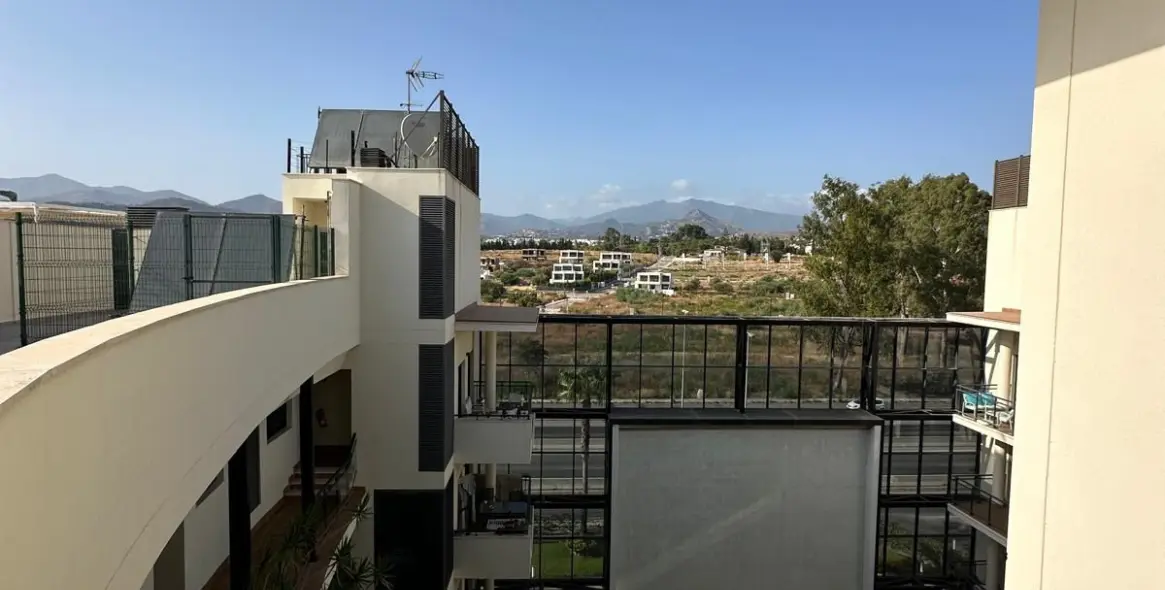 Продажа апартаментов на первом этаже в Estepona (район Estepona) 7