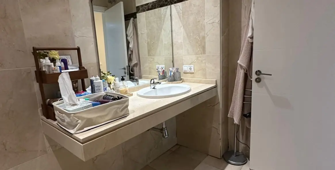 Продажа апартаментов на первом этаже в Estepona (район Estepona) 9