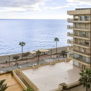 Sale of penthouse in Fuengirola