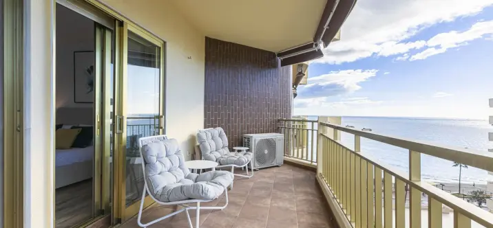 Sale of penthouse in Fuengirola 1