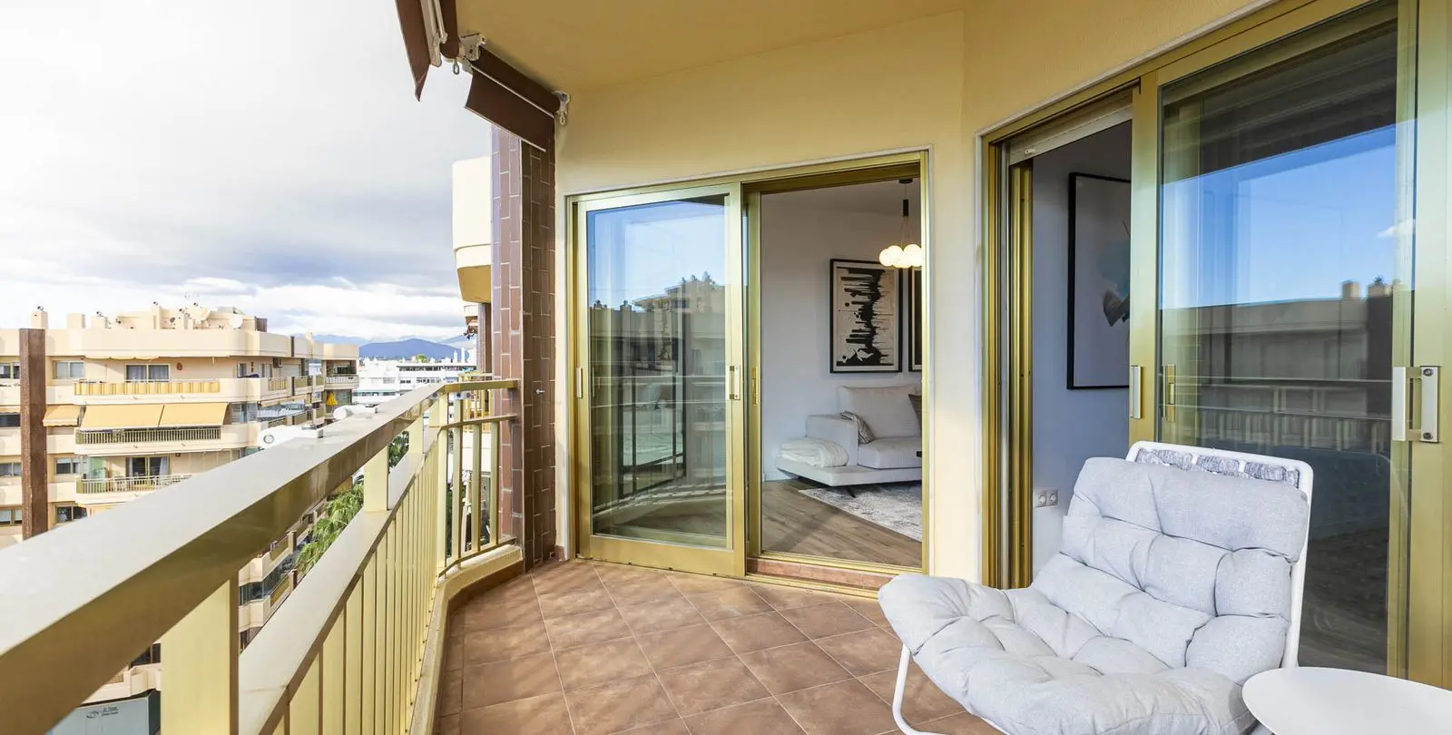 Sale of penthouse in Fuengirola 21