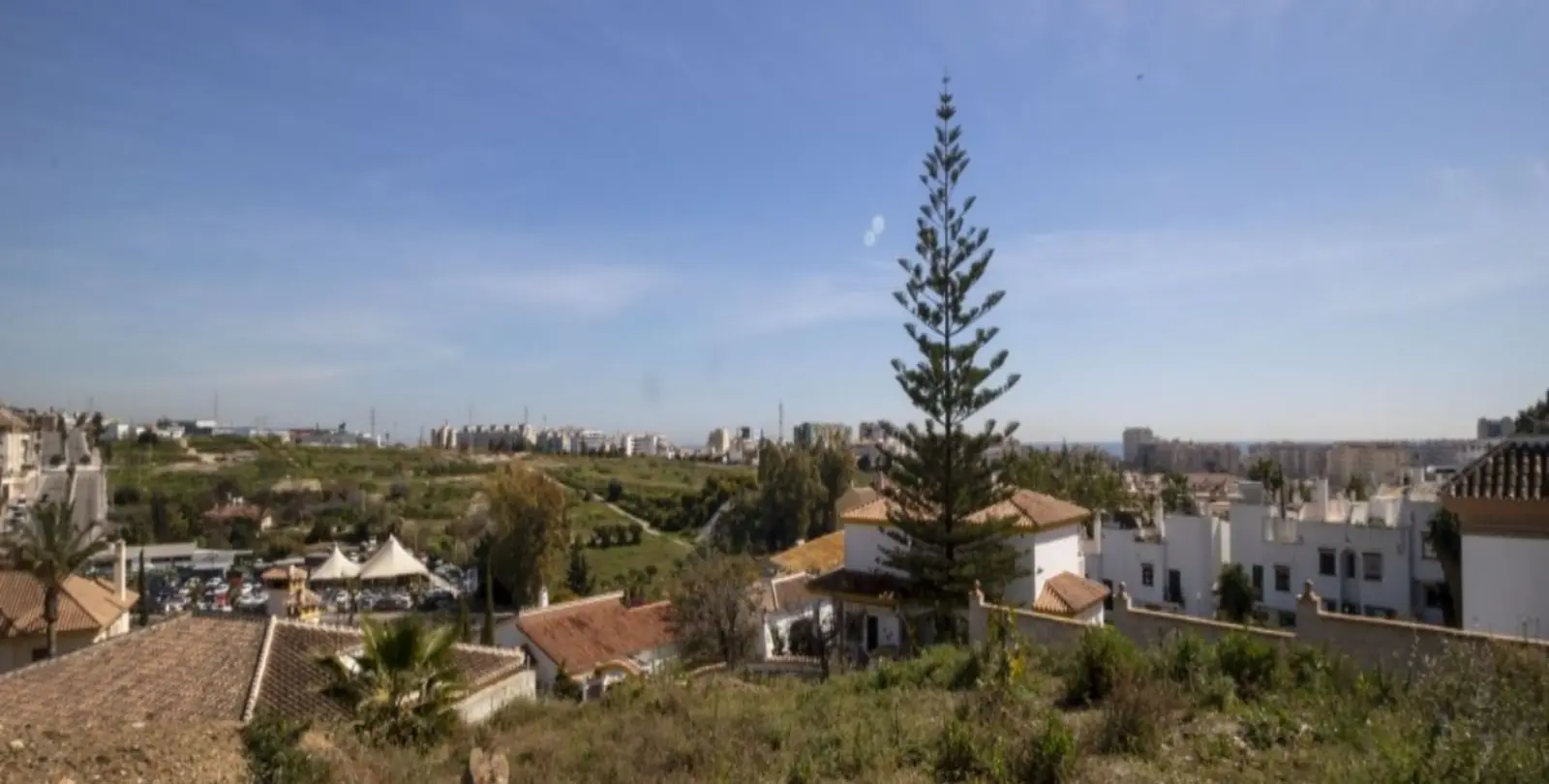 Venta de parcela residencial en Mijas Costa 12