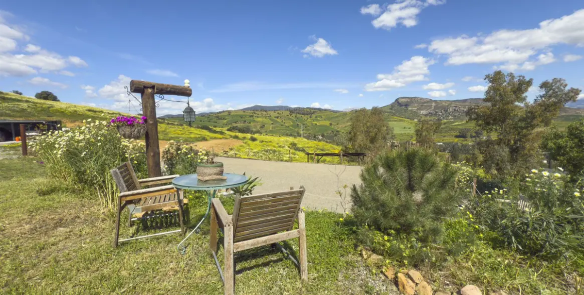 Sale of finca - cortijo in Pizarra 4