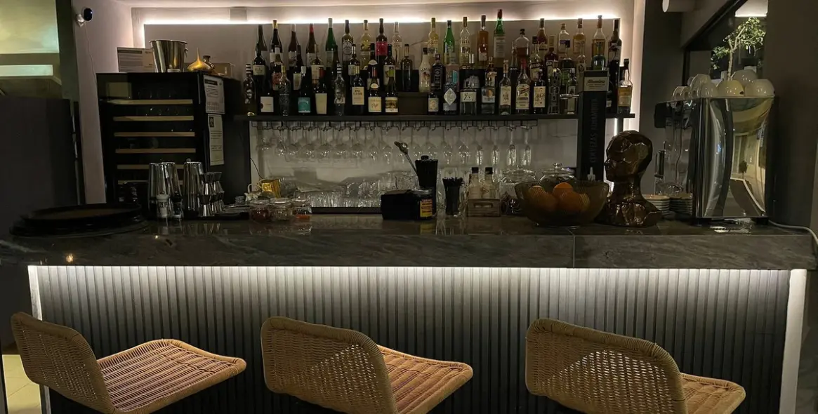 Sale of restaurant in Marbella 1