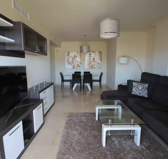 Продажа апартаментов на среднем этаже в Benahavís