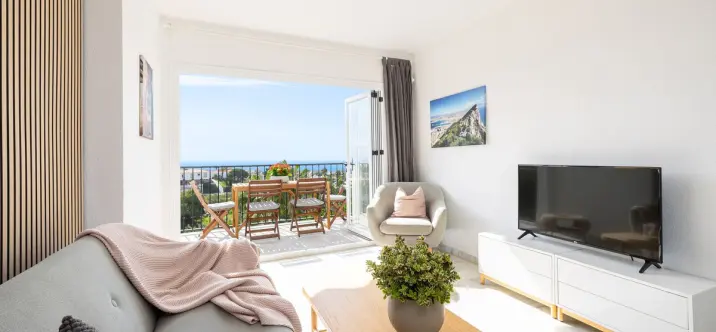 Sale of penthouse in El Faro 0