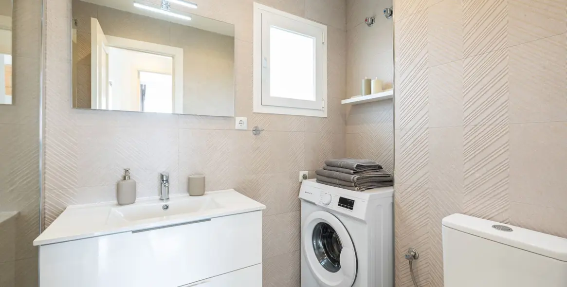 Sale of penthouse in El Faro 12