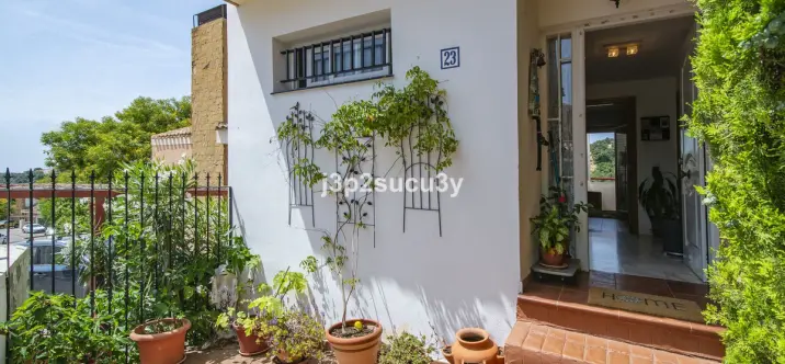 Sale of semi-detached house in Estepona 3