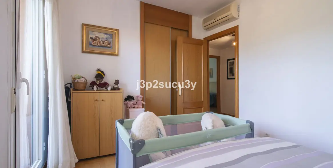 Sale of semi-detached house in Estepona 27