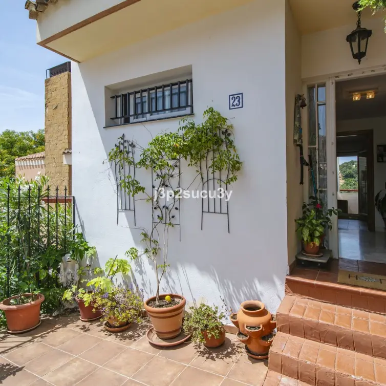 Venta de casa pareada en Estepona
