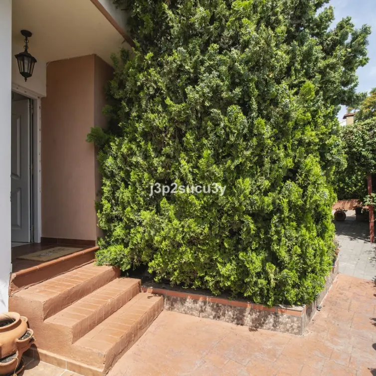 Venta de casa pareada en Estepona