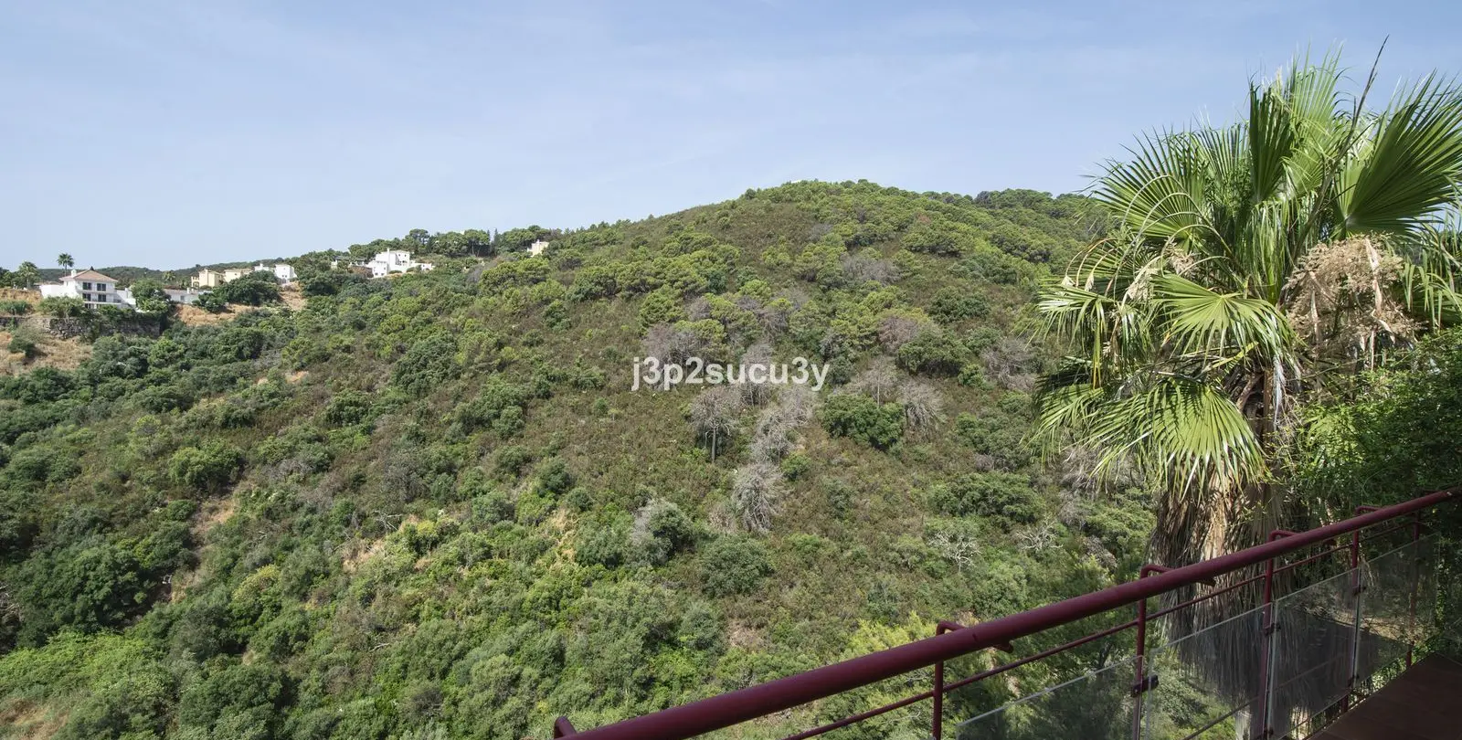 Продажа дома на две семьи в Estepona 19