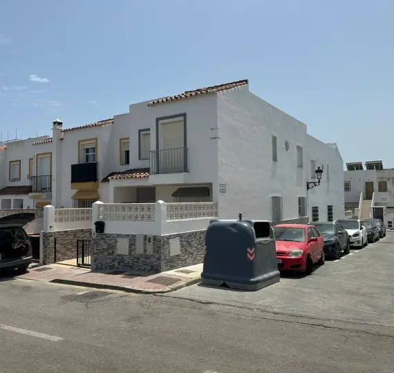 Sale of townhouse in Manilva