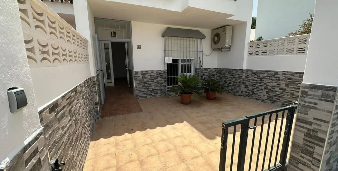 Sale of townhouse in Manilva 10