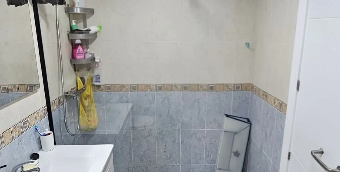 Sale of ground floor apartment in Estepona 12