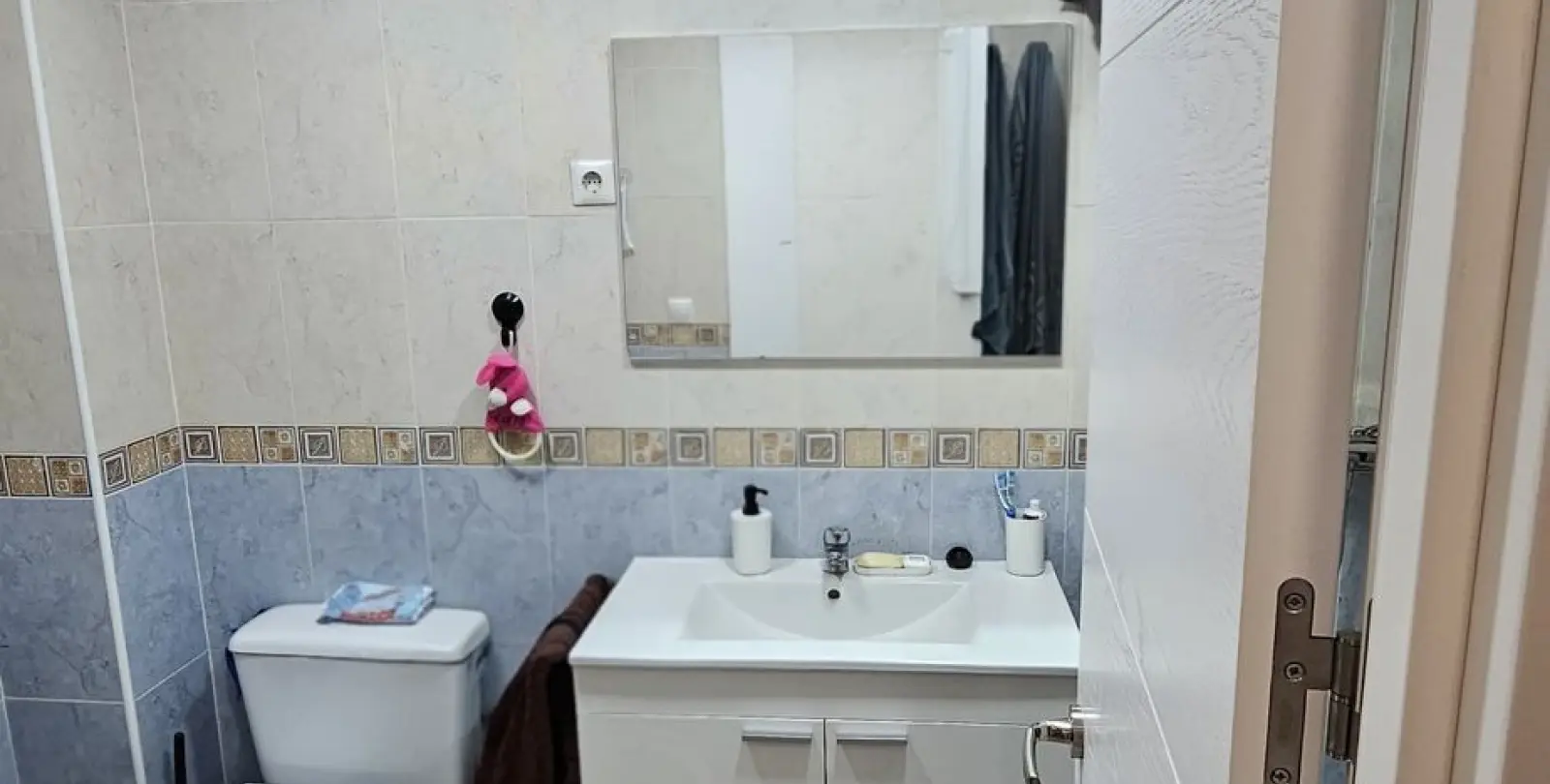 Продажа апартаментов на первом этаже в Estepona 6