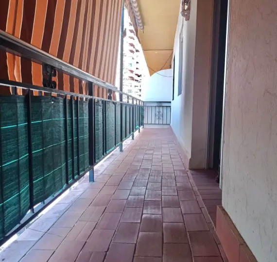 Продажа апартаментов на среднем этаже в Los Boliches