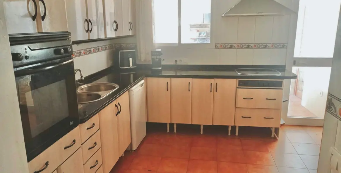 Продажа апартаментов на среднем этаже в Los Boliches 5