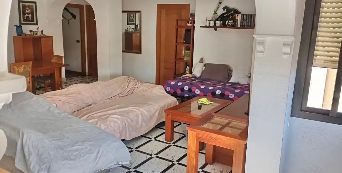 Продажа апартаментов на среднем этаже в Los Boliches 8