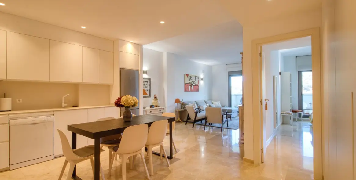 Продажа апартаментов на первом этаже в Manilva 4