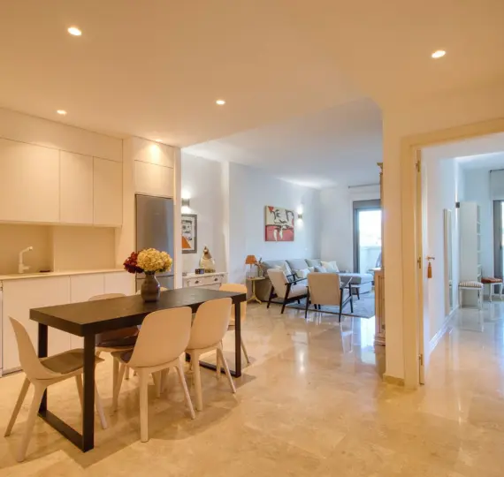 Продажа апартаментов на первом этаже в Manilva