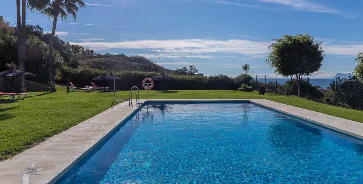 Продажа апартаментов на первом этаже в Manilva 27