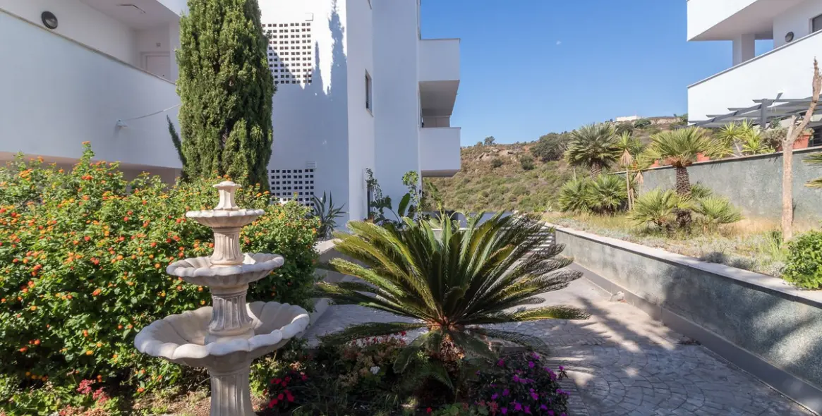 Продажа апартаментов на первом этаже в Manilva 31