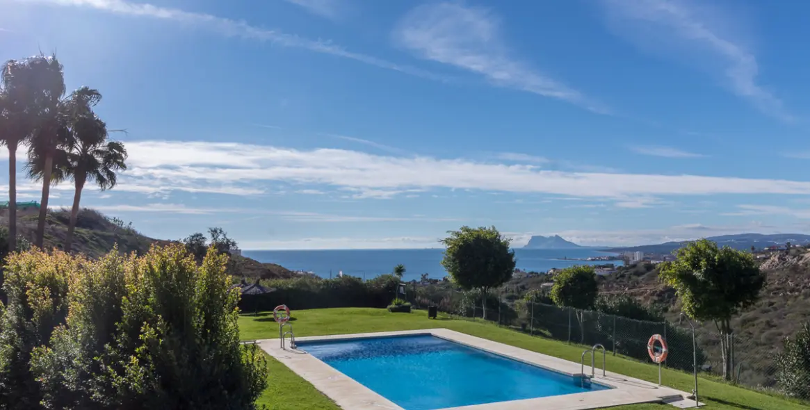 Продажа апартаментов на первом этаже в Manilva 32