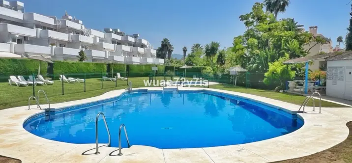 Penthouse R5142793 0