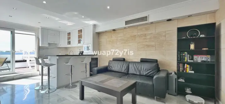 Penthouse R5142793 4