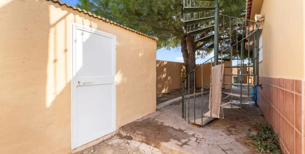 Sale of detached villa in Mijas 15