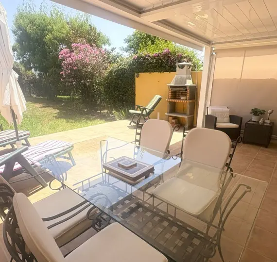 Sale of townhouse in La Duquesa