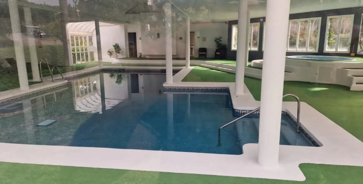 Sale of middle floor apartment in Nueva Andalucía 33