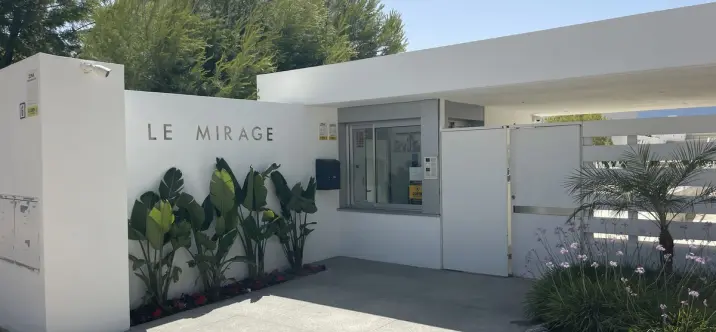 Penthouse R5132107 0