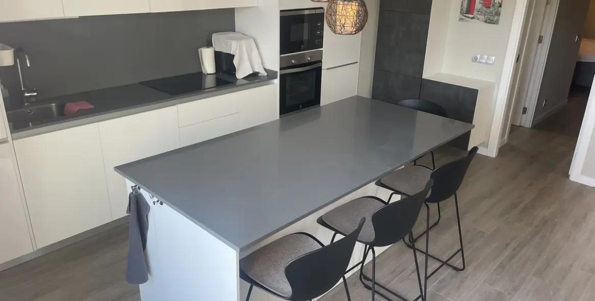 Sale of penthouse in Estepona 4