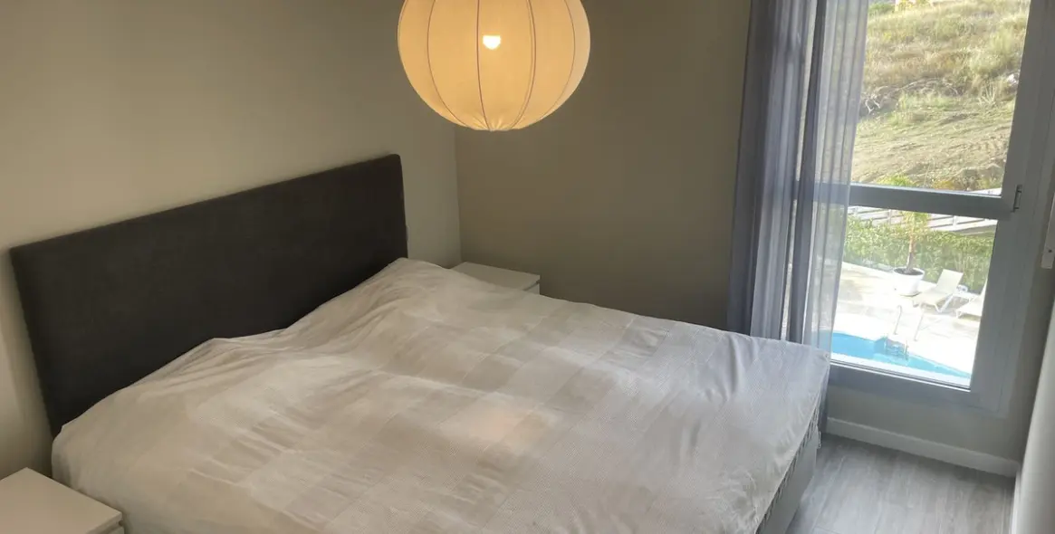 Sale of penthouse in Estepona 13