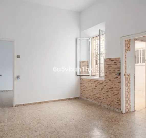 Таунхаус R5114212