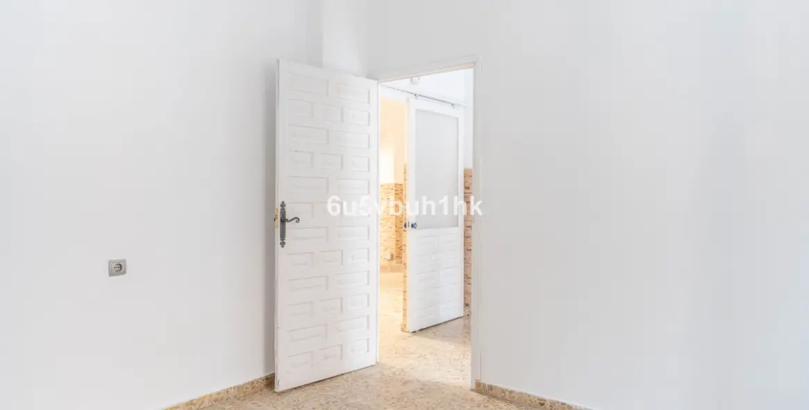 Продажа таунхауса в Malaga (район Málaga Centro) 8