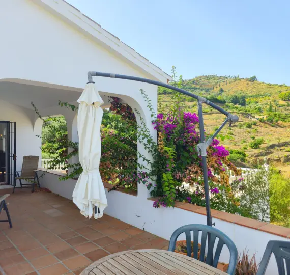 Sale of detached villa in Cómpeta