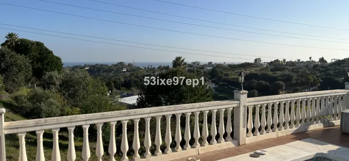 Venta de finca - cortijo en Estepona 0