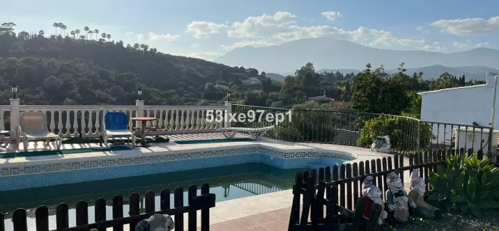 Venta de finca - cortijo en Estepona 2