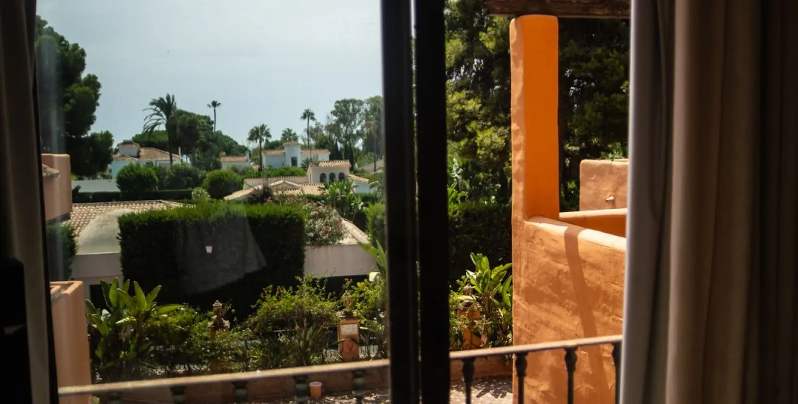 Sale of middle floor apartment in Cancelada 12