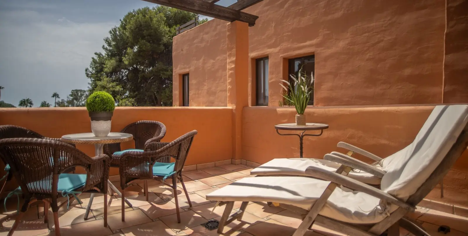 Sale of middle floor apartment in Cancelada 24