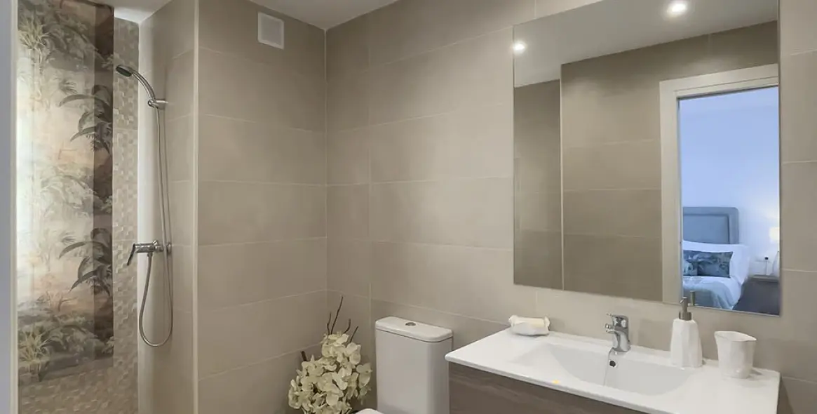 Sale of ground floor apartment in Marbella 9