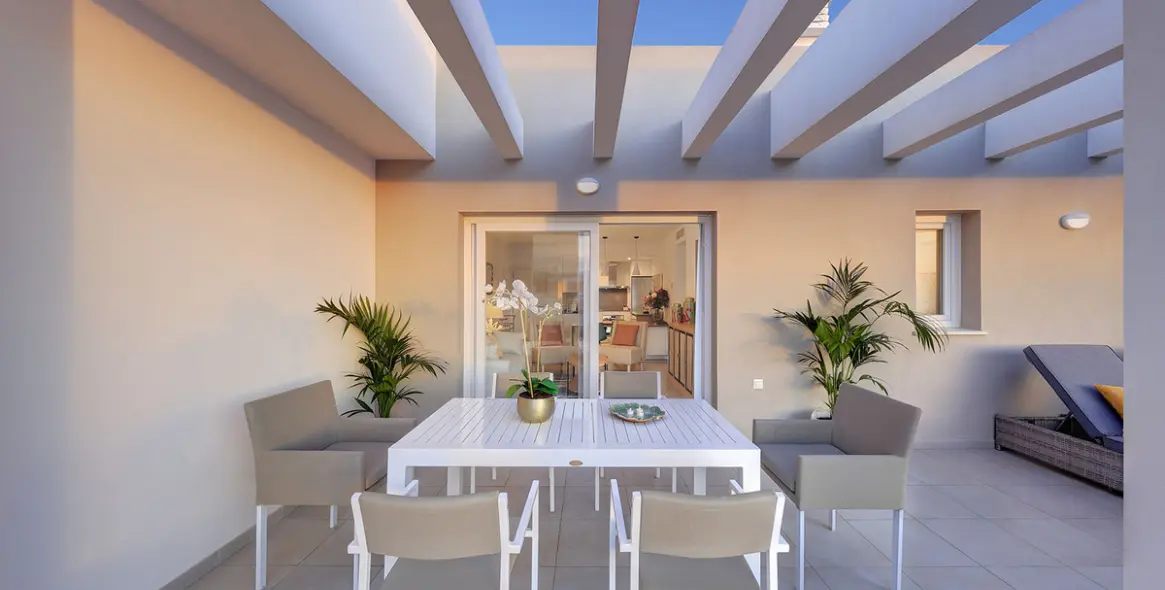 Sale of ground floor apartment in Marbella 16