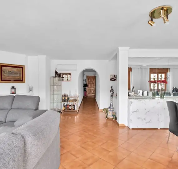 Sale of duplex in Benahavís