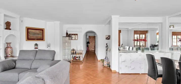 Sale of duplex in Benahavís 1