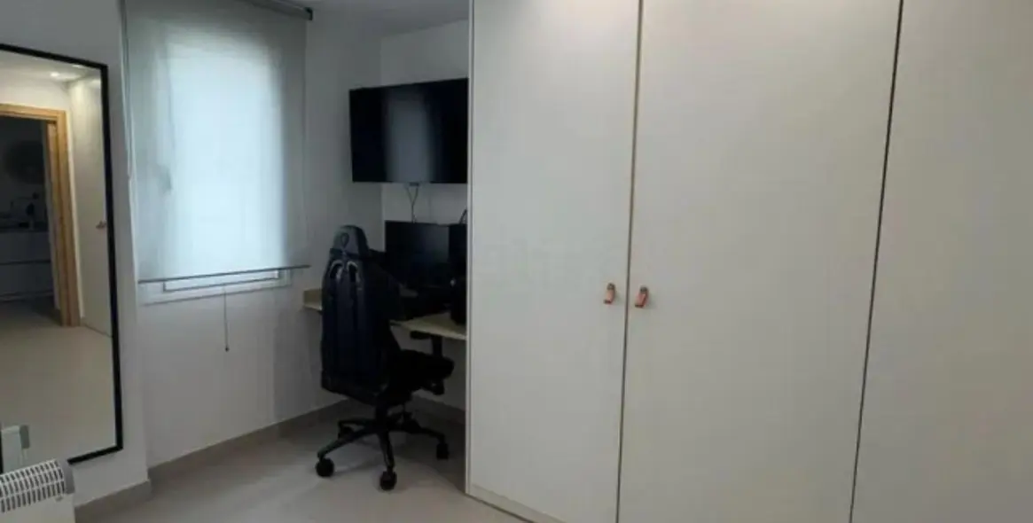 Sale of middle floor apartment in Marbella 8