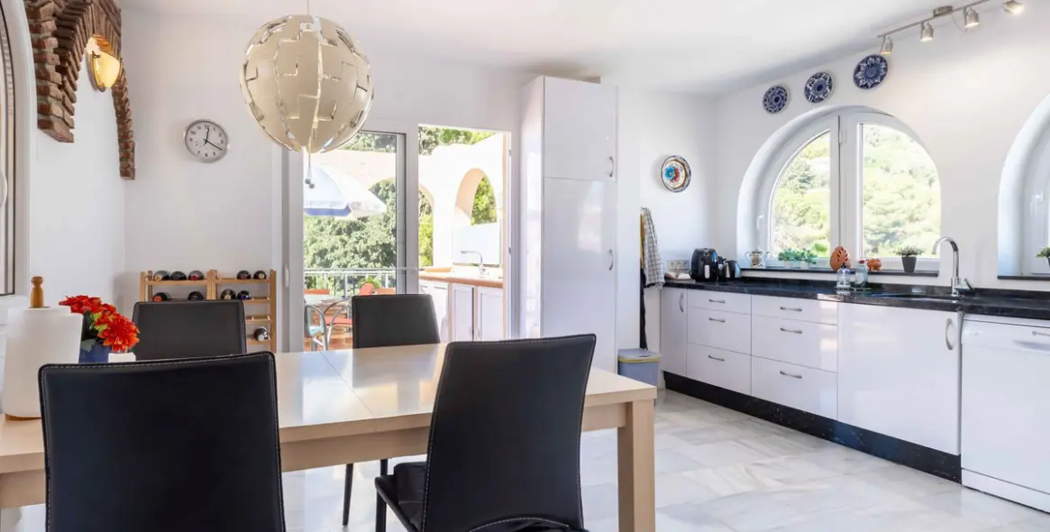 Sale of penthouse in Sierrezuela 4